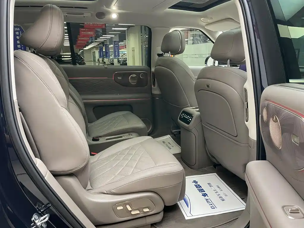 Zhiji LS9 2026 52 Ultra купить на сайте DeffCars