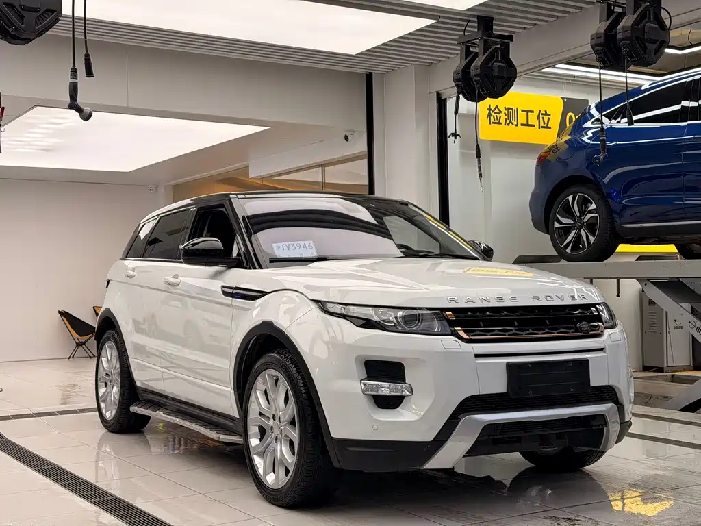 Range Rover Evoque imported 2015 2.0T 5-door dynamic version купить на сайте DeffCars