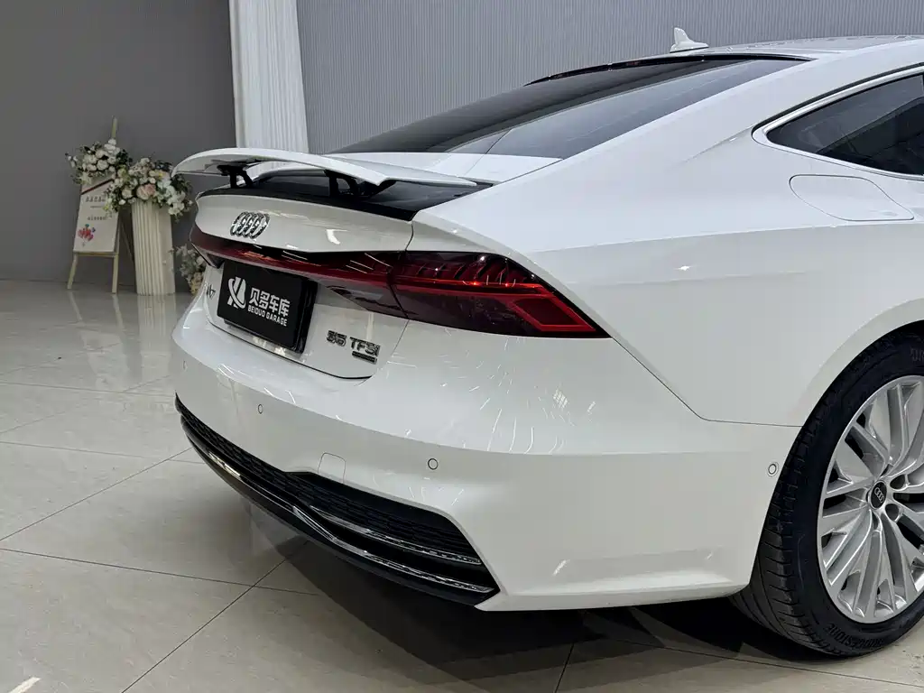 Audi A7 2021 45 TFSI Premium Selection купить на сайте DeffCars