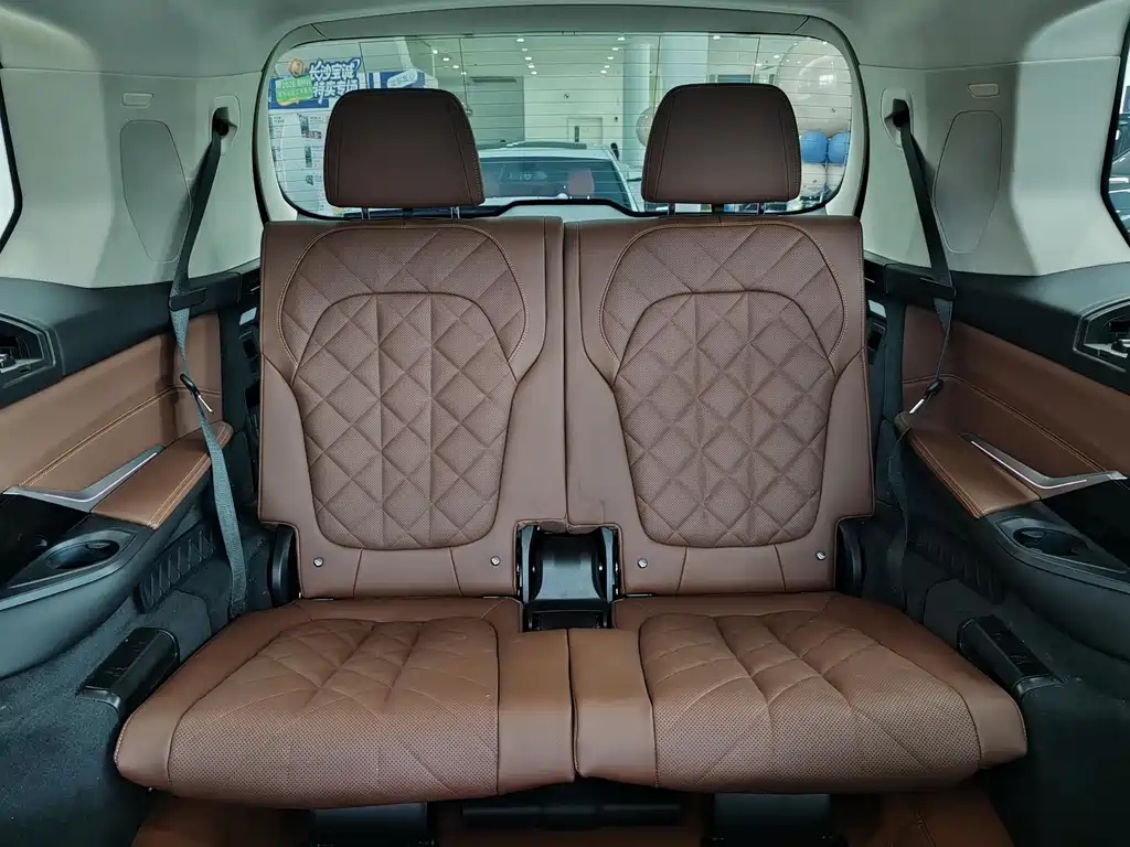 BMW X7 2024 xDrive40i Leading Luxury Package купить на сайте DeffCars
