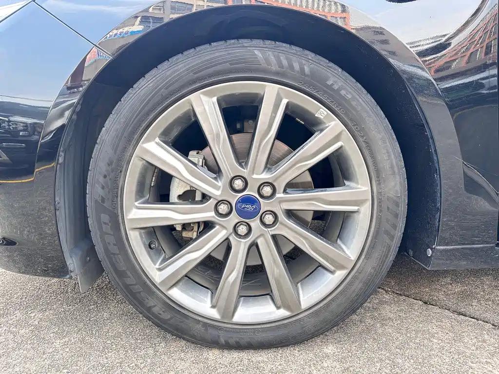 Taurus 2019 EcoBoost 245 Exclusive Edition купить на сайте DeffCars