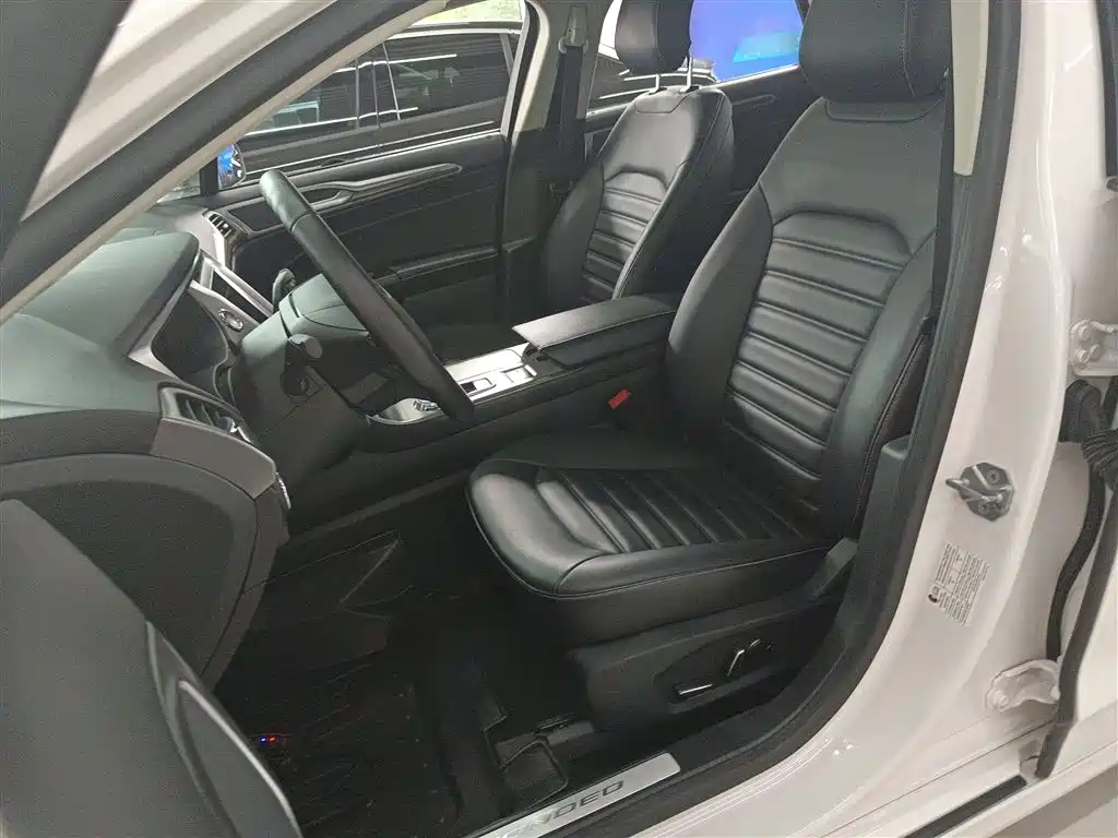 Mondeo 2020 EcoBoost 180 Fashion Model купить на сайте DeffCars