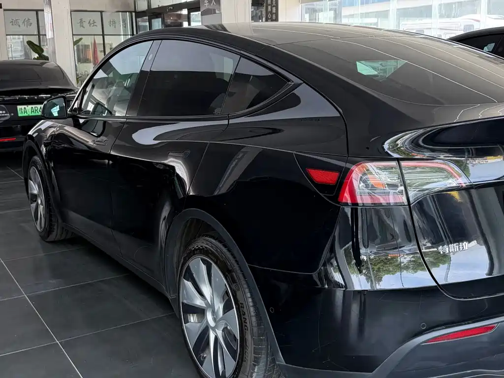 Model Y 2022 facelift rear-wheel drive version купить на сайте DeffCars