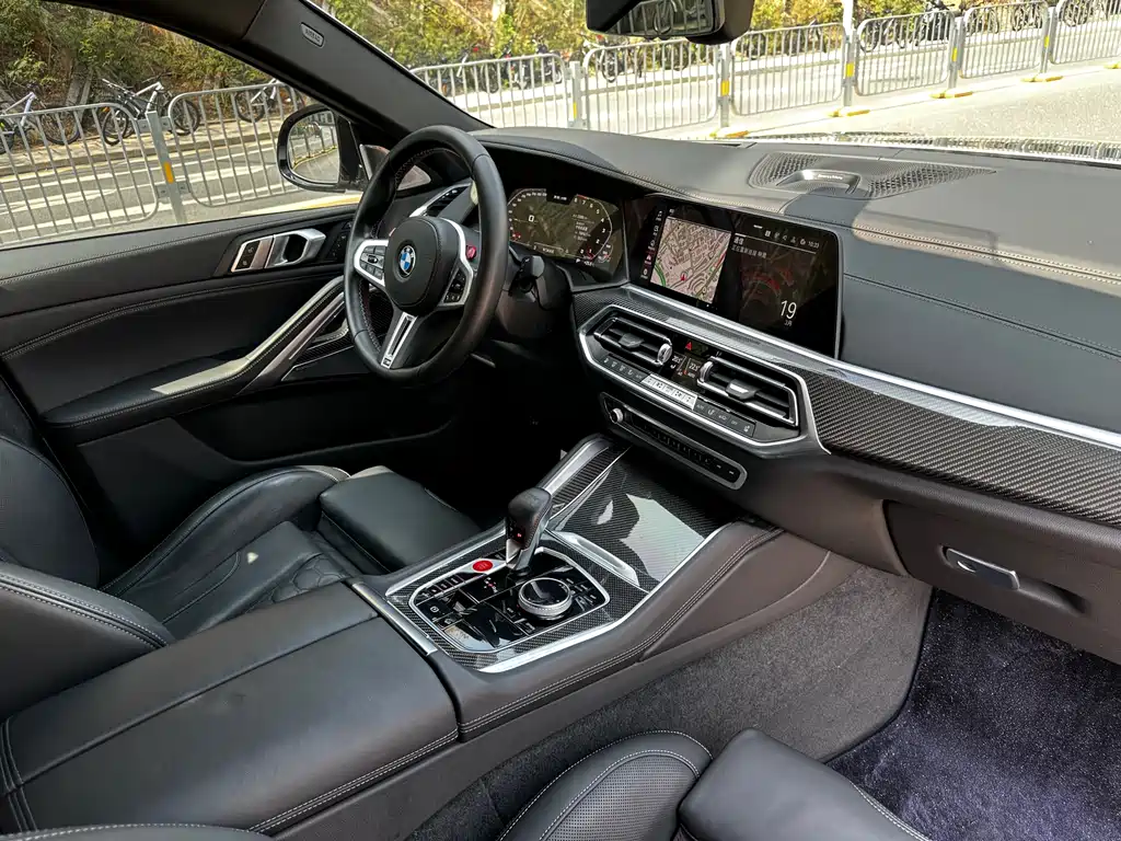 BMW X6 M 2022 X6 M купить на сайте DeffCars