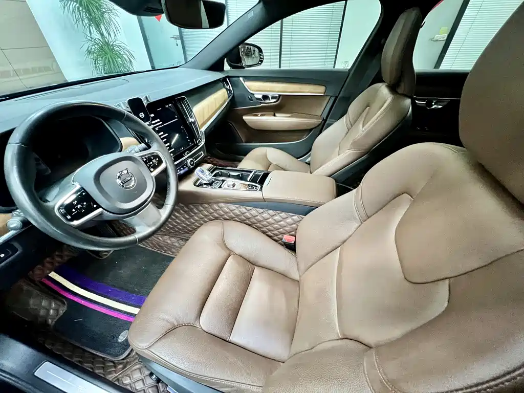 Volvo S90 plug-in hybrid 2024 plug-in hybrid four-wheel drive long range Zhiyi luxury version купить на сайте DeffCars