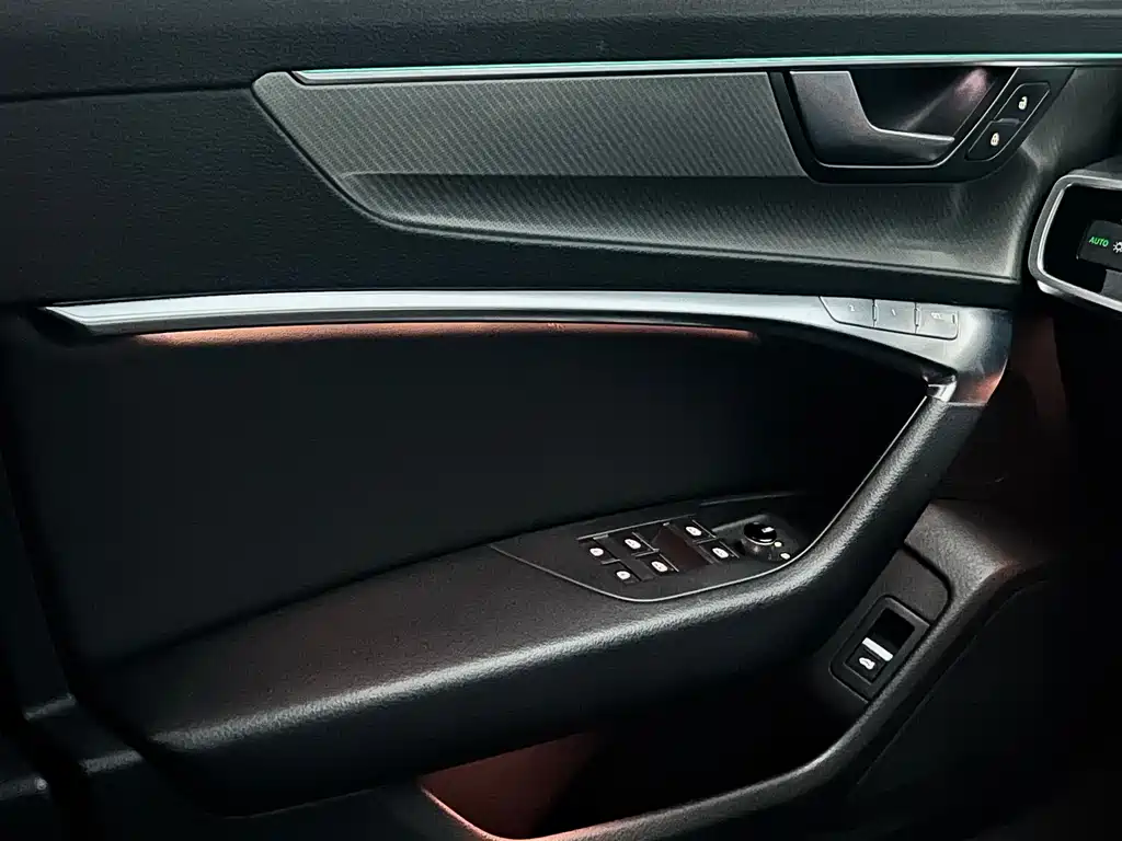 Audi A6L 2021 40 TFSI luxury and elegant model купить на сайте DeffCars