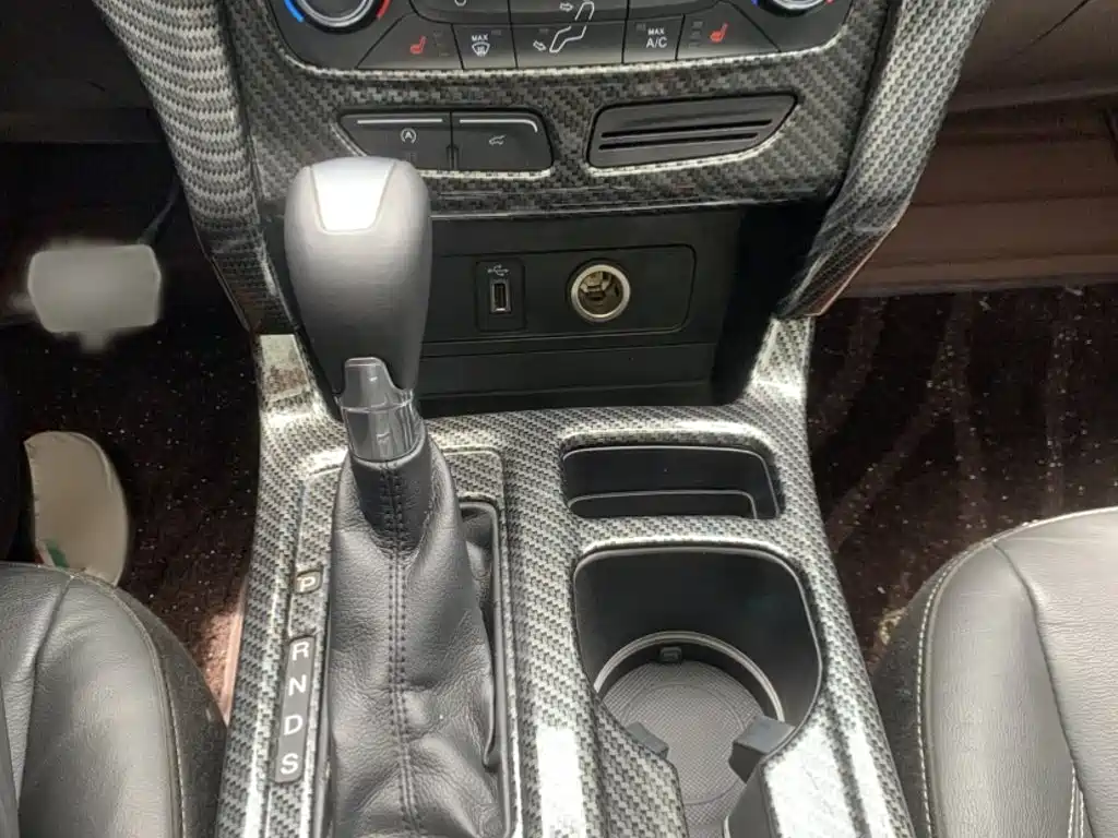 Kuga 2017款 EcoBoost 245 四驱豪翼型 купить на сайте DeffCars
