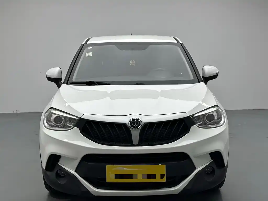 Zhonghua V3 2016 1.5L manual comfort type купить на сайте DeffCars