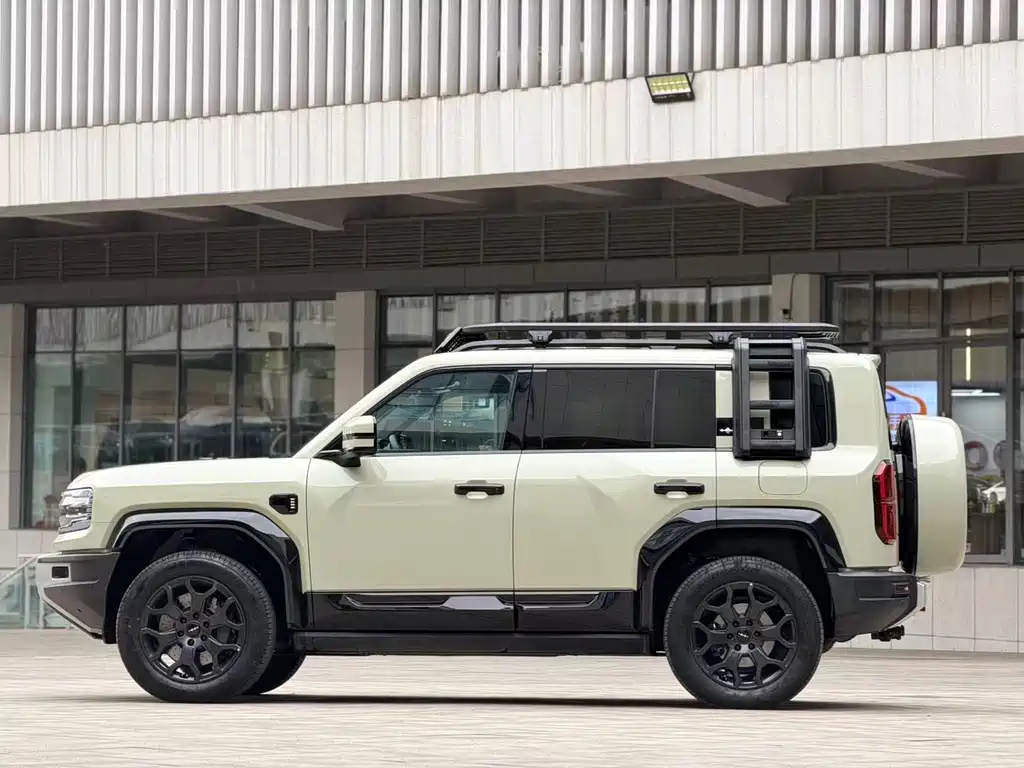 Leopard 5 2023 Yunnan flagship version купить на сайте DeffCars