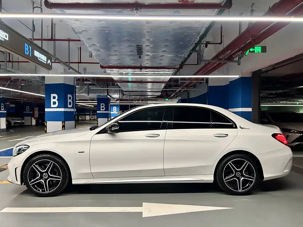 Mercedes-Benz C-Class 2021 C 260 L Sports Star Collection Edition купить на сайте DeffCars