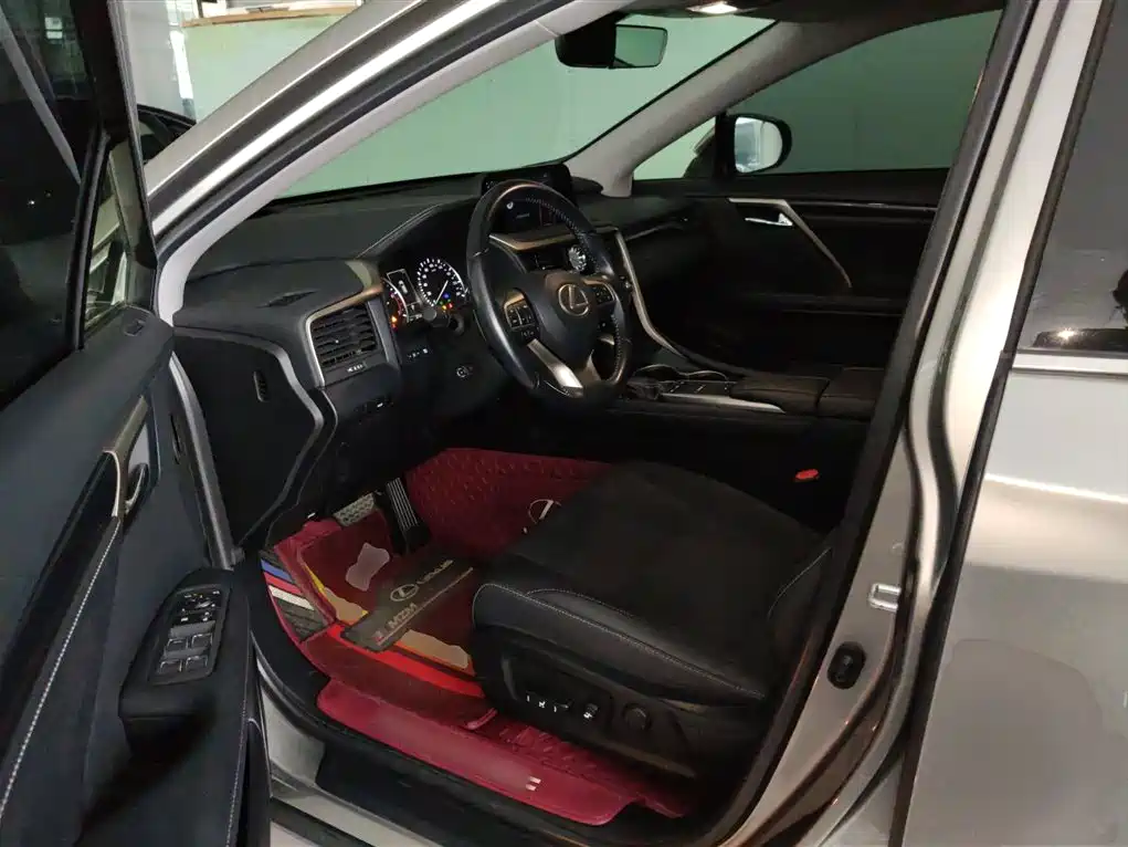 Lexus RX 2020 facelift 300 two-wheel drive elite version купить на сайте DeffCars