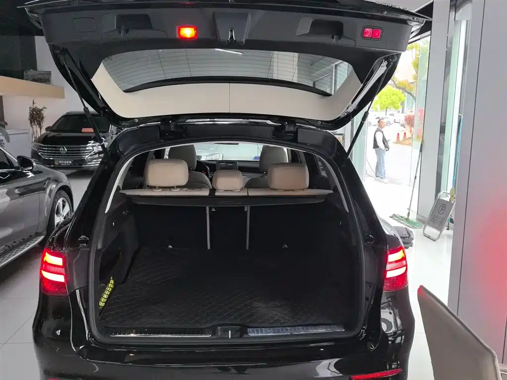 Mercedes-Benz GLC 2019 GLC 260 L 4MATIC luxury model купить на сайте DeffCars