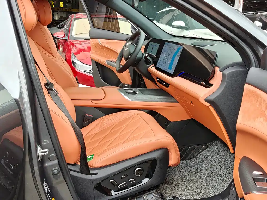 Changan CS75PLUS 2025 fourth generation 1.5T new Blue Whale smart flagship model купить на сайте DeffCars