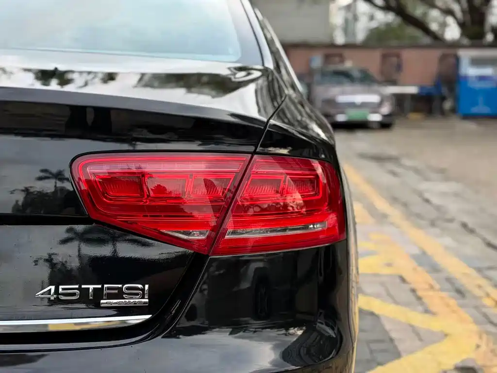 Audi A8 2012 A8L 45 TFSI quattro luxury model купить на сайте DeffCars