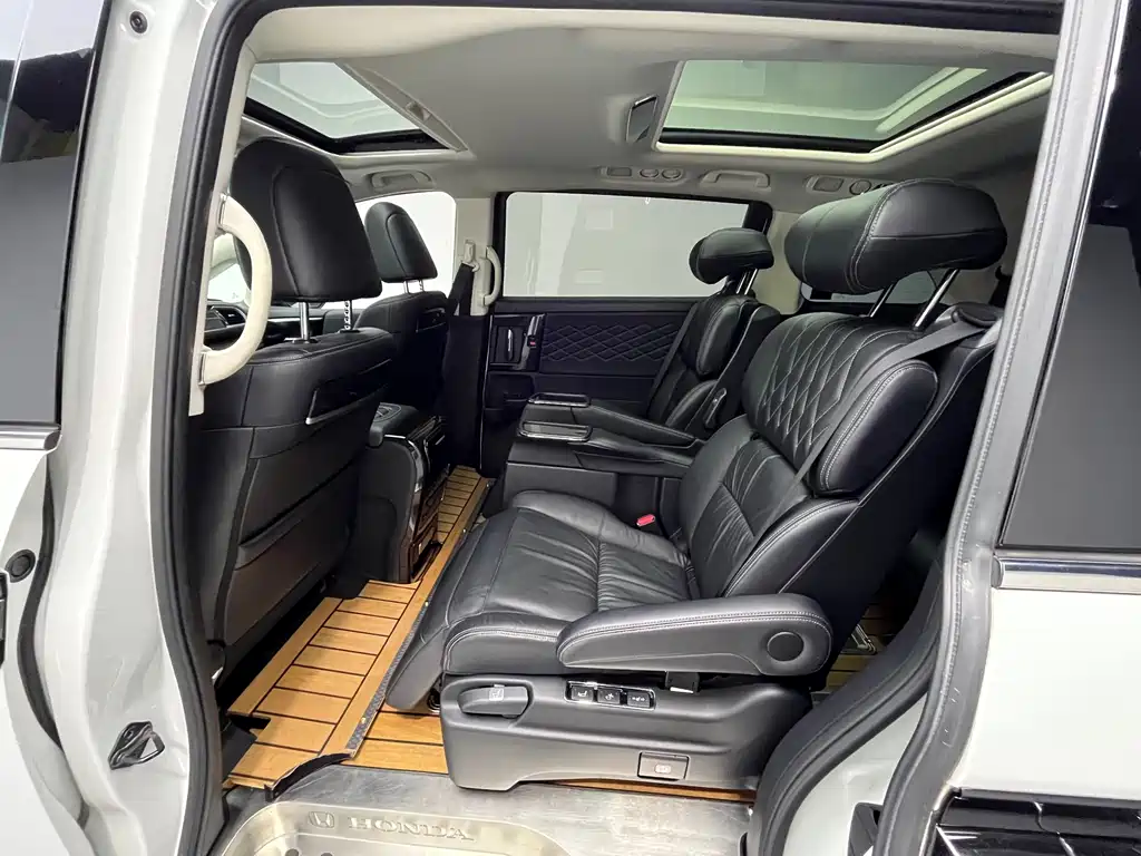 Alison 2019 2.0L Hybrid Deluxe Edition купить на сайте DeffCars