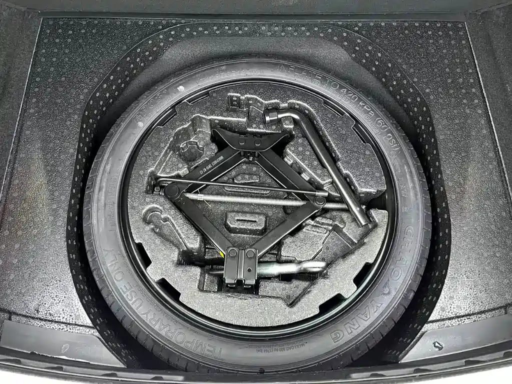 Lynk & Co 02 2018 1.5T DCT 2WD Pro Edition National V купить на сайте DeffCars