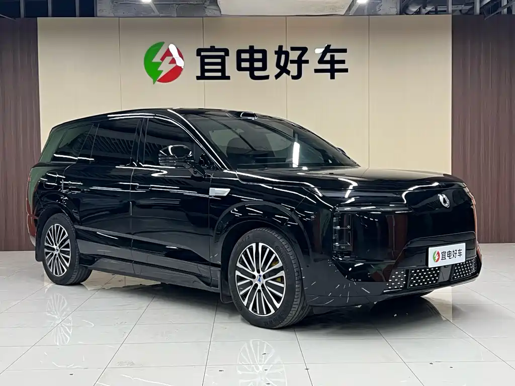 Denza N8L 2025 Honor Model купить на сайте DeffCars