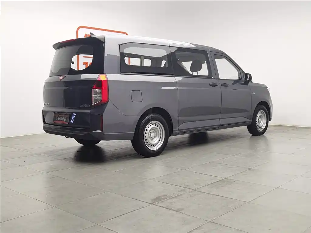 Wuling Zhengcheng 2021 1.5T manual comfort model купить на сайте DeffCars