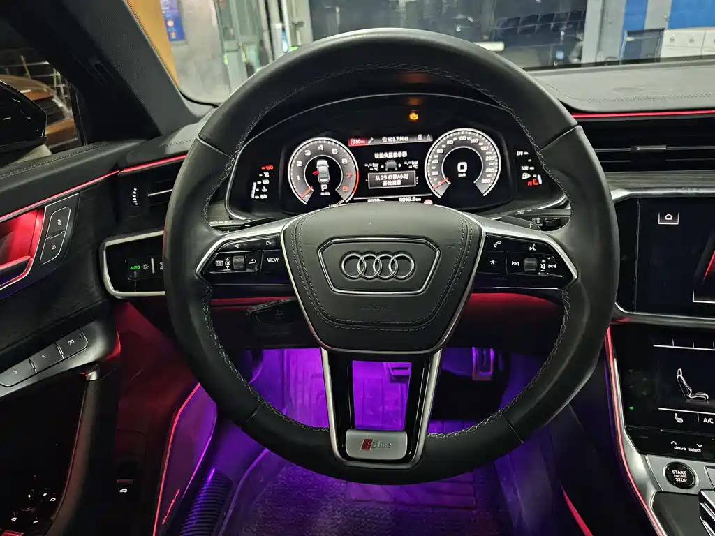Audi A6L 2024 45 TFSI quattro premium dynamic model купить на сайте DeffCars