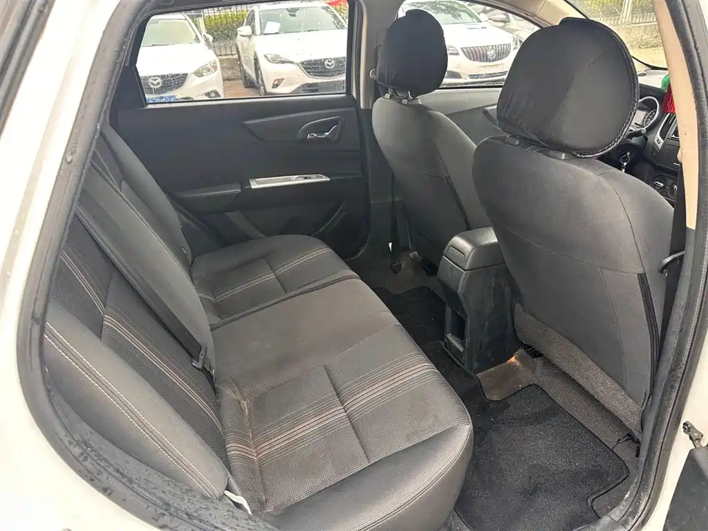 Dongfeng Fengshen AX3 2016 1.5L automatic Scirocco купить на сайте DeffCars