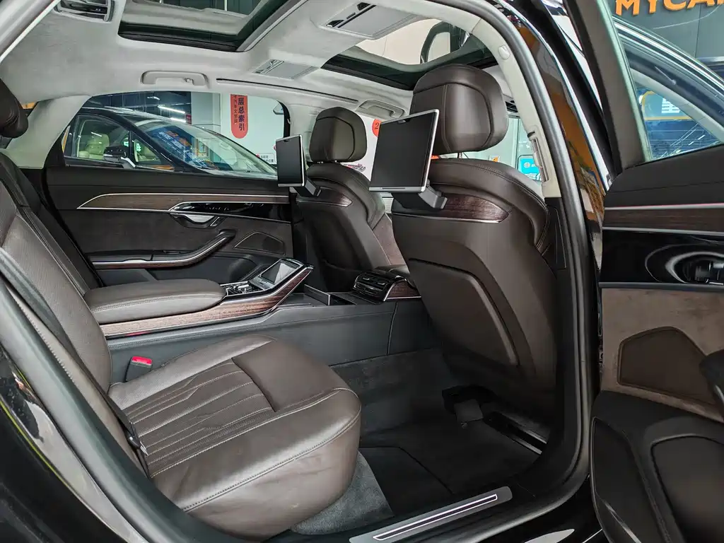 Audi A8 2019 Plus A8L 55 TFSI quattro luxury model купить на сайте DeffCars