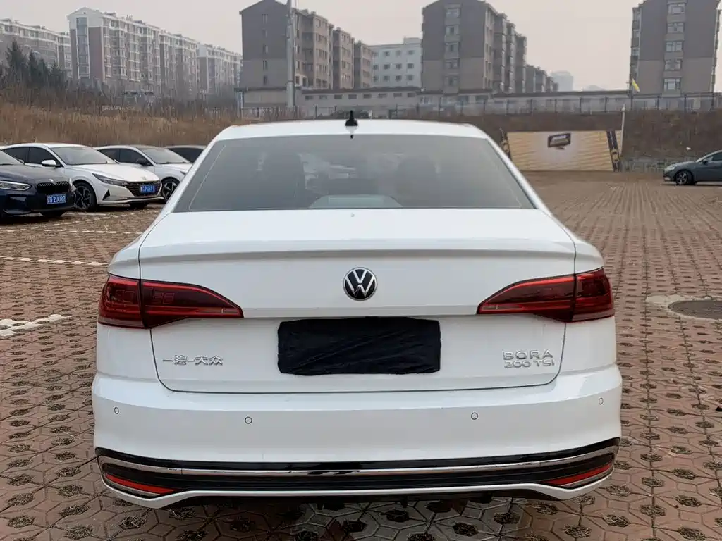 Bora 2023 model 200TSI DSG Yuexing PRO version купить на сайте DeffCars