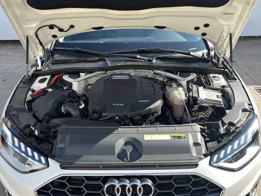 Audi A4L 2023 40 TFSI luxury and dynamic model купить на сайте DeffCars
