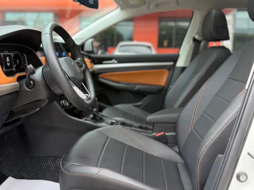Bora 2023 200TSI DSGSenova ZhixingPRO Edition купить на сайте DeffCars