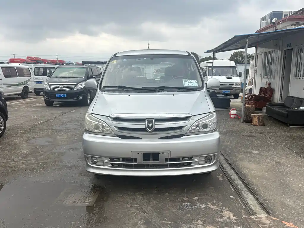 Garris 2016 2.0L Classic Edition Standard Short Axle 7 Seats купить на сайте DeffCars