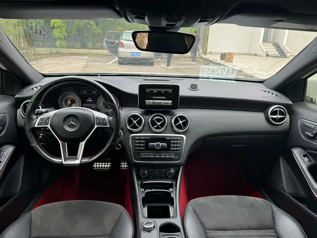 Mercedes-Benz A-Class Imported 2015 A 200 Sports Model купить на сайте DeffCars