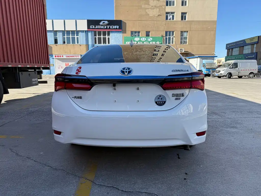 Corolla Dual Engine E+ 2019 1.8L E-CVT Leading Edition купить на сайте DeffCars