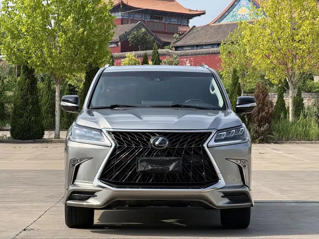 Lexus LX 2019 570 Peak Special Edition купить на сайте DeffCars