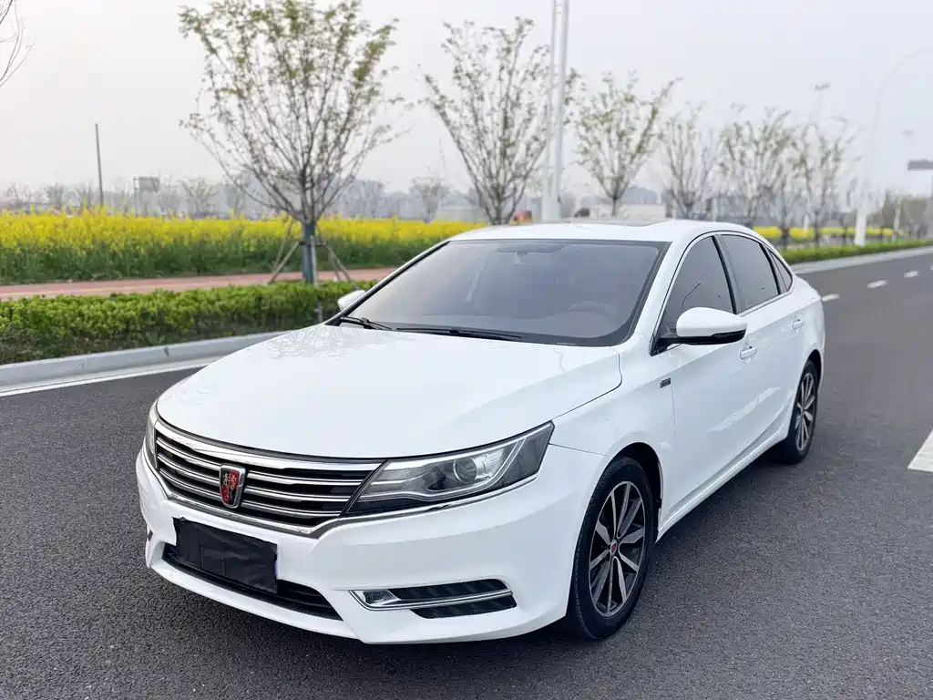 Roewe i6 Classic 2018 20T Automatic Internet Smart Edition купить на сайте DeffCars