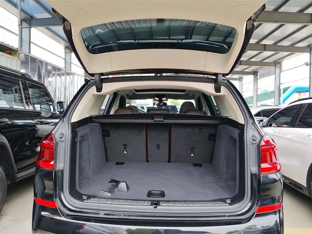 BMW X3 2021 facelift xDrive28i M sports package купить на сайте DeffCars