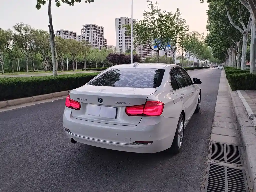 BMW 3 Series 2016 320Li Fashion Model купить на сайте DeffCars