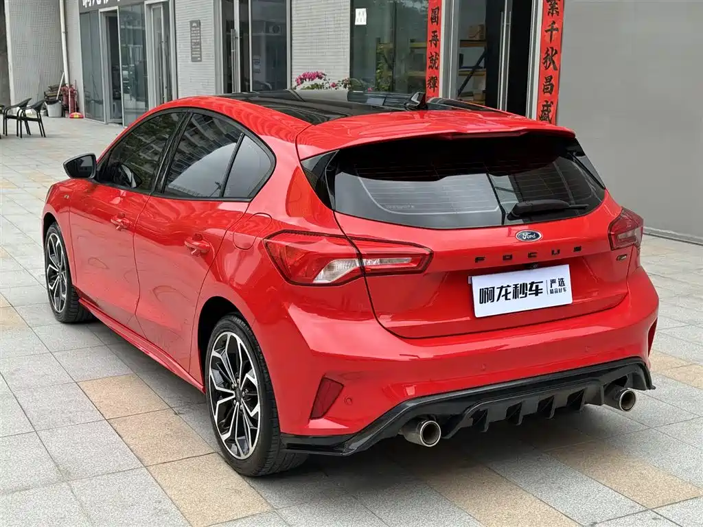 Focus 2021 Hatchback EcoBoost 180 Automatic ST Line купить на сайте DeffCars