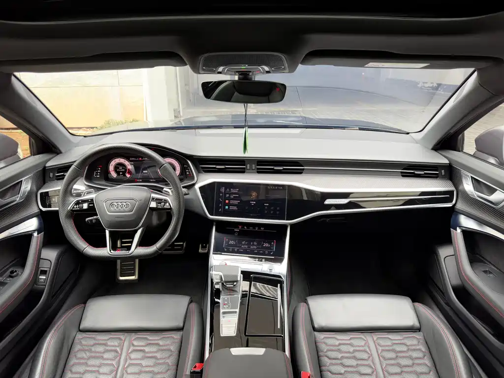 Audi RS 6 2024 RS 6 4.0T Avant performance купить на сайте DeffCars