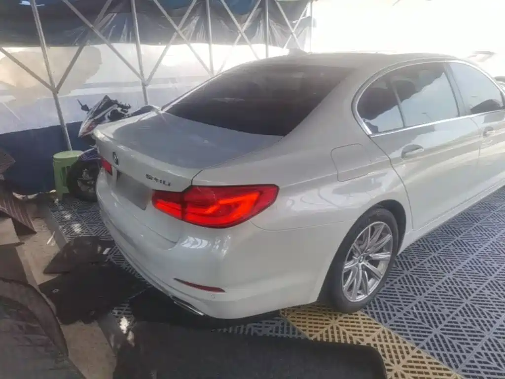 BMW 5 Series 2018 528Li special edition launched купить на сайте DeffCars