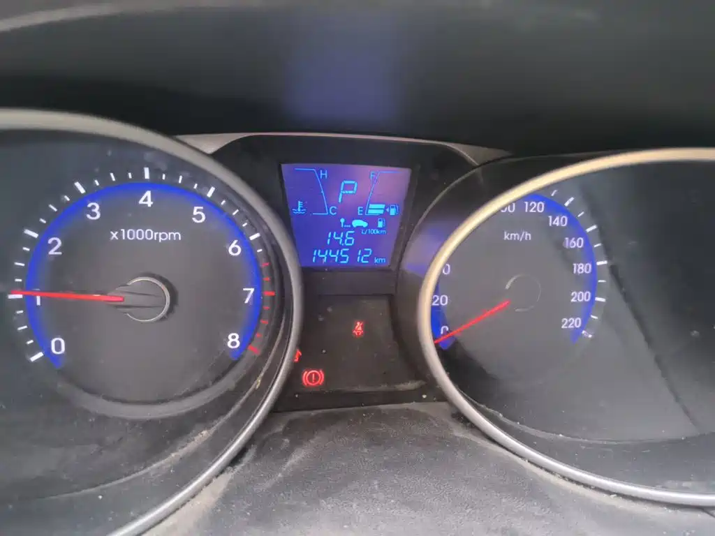 Beijing Hyundai ix35 2013 2.0L automatic two-wheel drive comfort GL National IV купить на сайте DeffCars