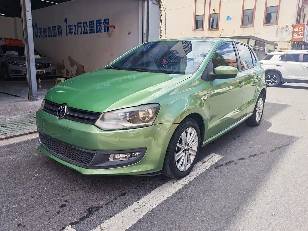 Polo 2013款 1.4L 自动豪华版 купить на сайте DeffCars