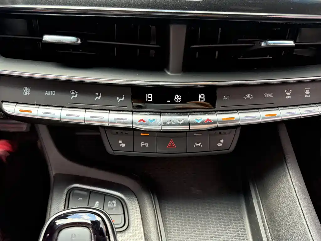Cadillac CT5 2022 28T Premier Edition купить на сайте DeffCars
