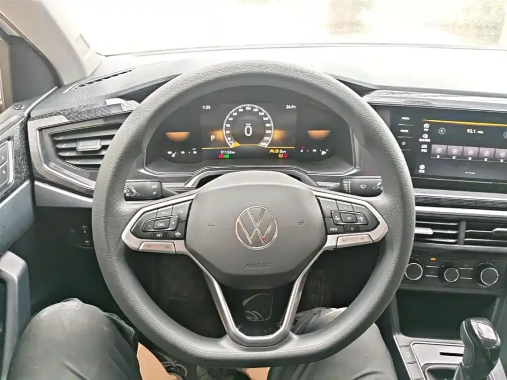 Lavida 2023 Xinrui 1.5L Automatic Xinyi Edition купить на сайте DeffCars