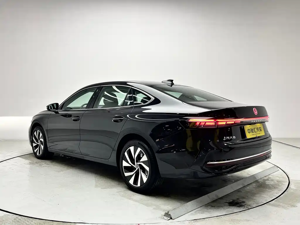 Passat 2025 Pro 380TSI Longyun Edition купить на сайте DeffCars