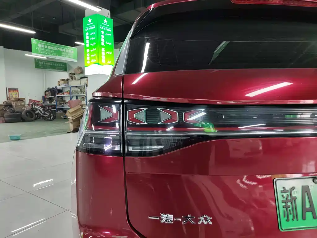 Tanyue GTE Plug-in Hybrid 2023 280TSI 5th Anniversary Exclusive Edition купить на сайте DeffCars
