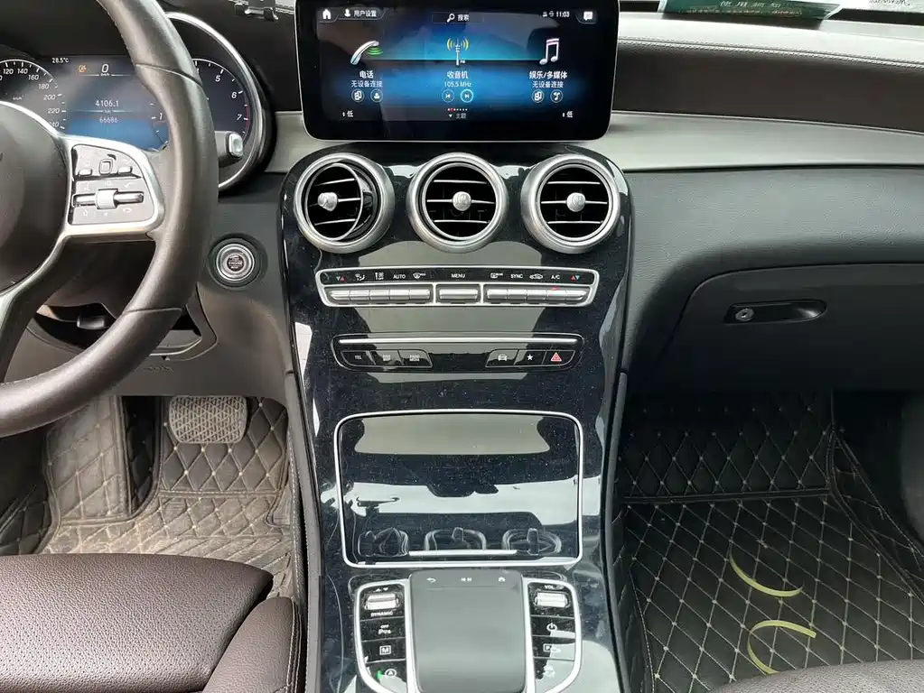 Mercedes-Benz GLC 2020 facelift GLC 260 L 4MATIC dynamic купить на сайте DeffCars