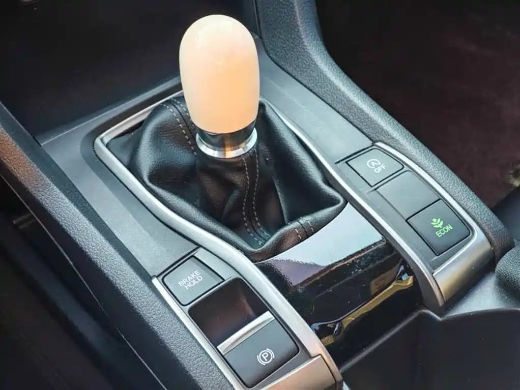 Civic 2021 HATCHBACK 220TURBO manual driving fun control купить на сайте DeffCars