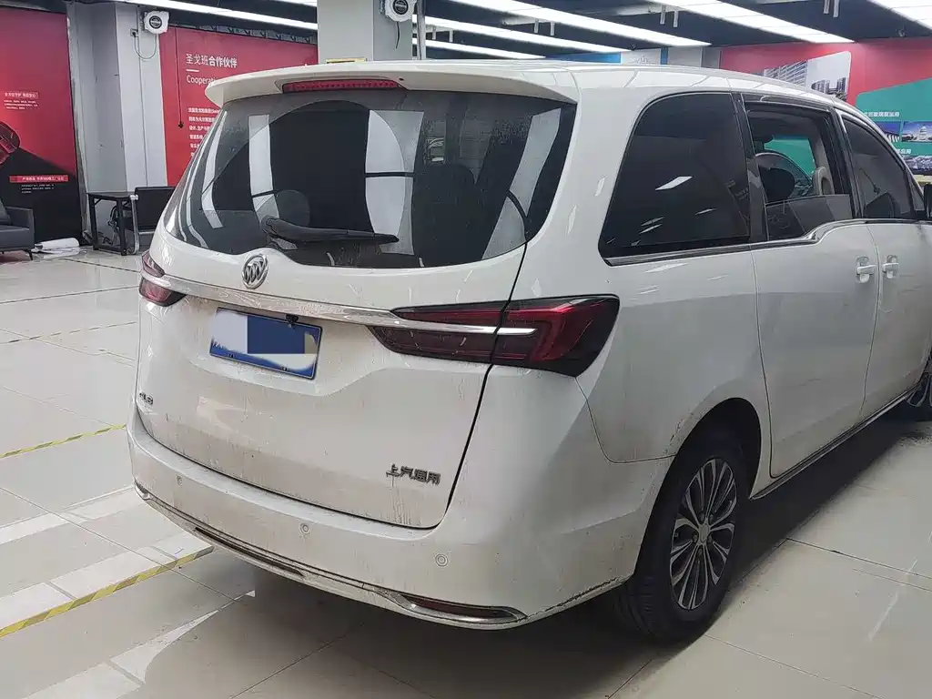 Buick GL8 2023 Land Business Class Comfort Type купить на сайте DeffCars