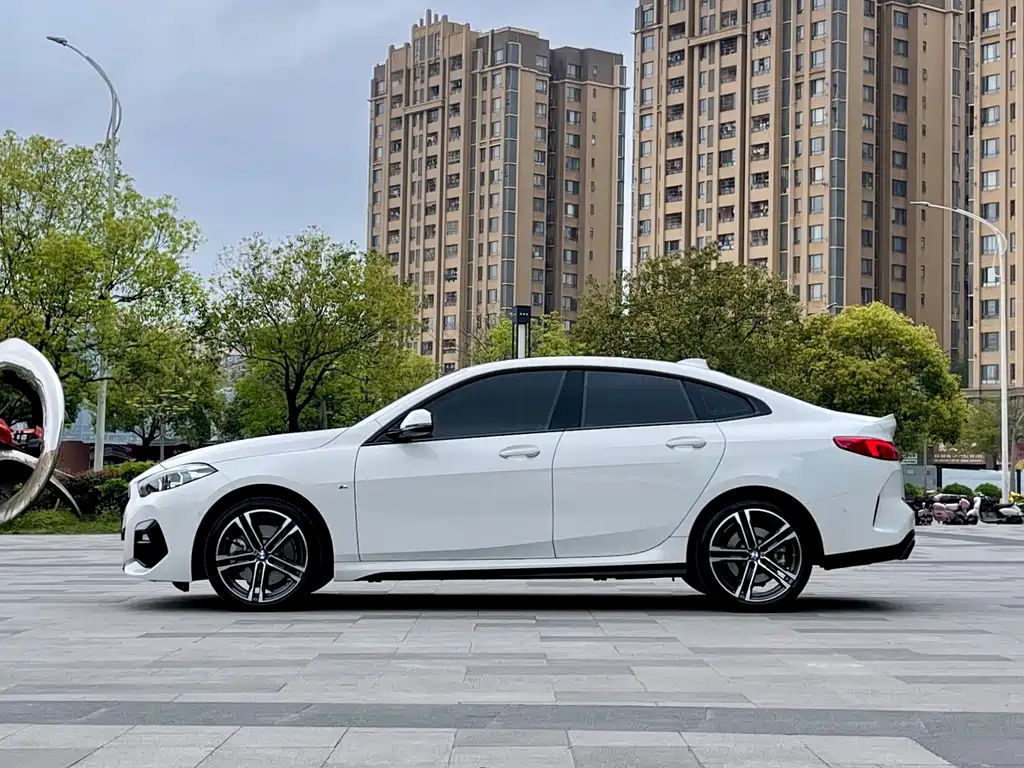 BMW 2 Series Imported 2023 225i Four-Door Coupe M Sports Night Package купить на сайте DeffCars