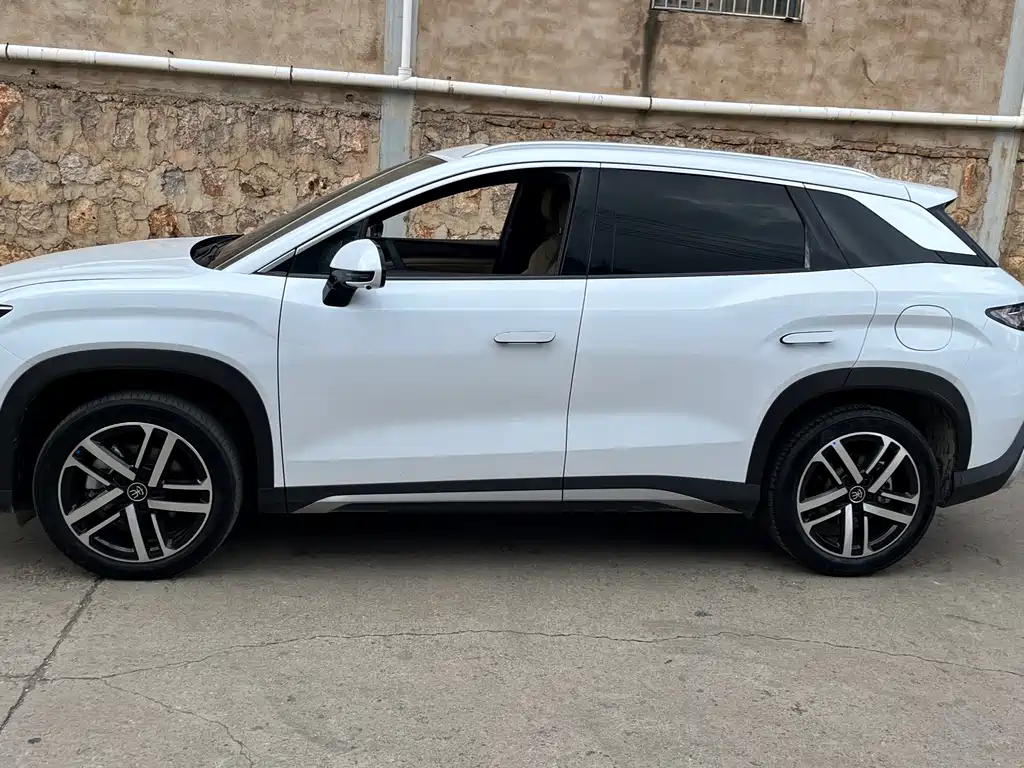 Song L DM-i 2024 112km transcendent model купить на сайте DeffCars