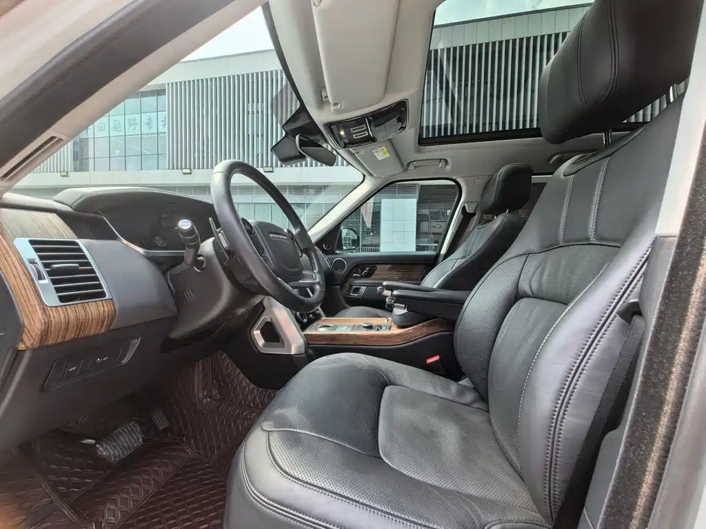 Range Rover 2019 3.0 SCV6 Legend Edition купить на сайте DeffCars
